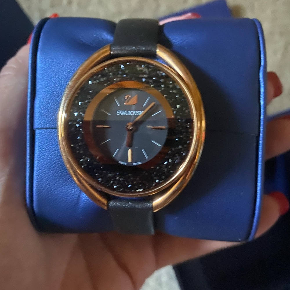 Like New Swarovski Rose Gold Watch